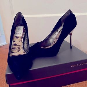 Sam Edelman suede Party pump